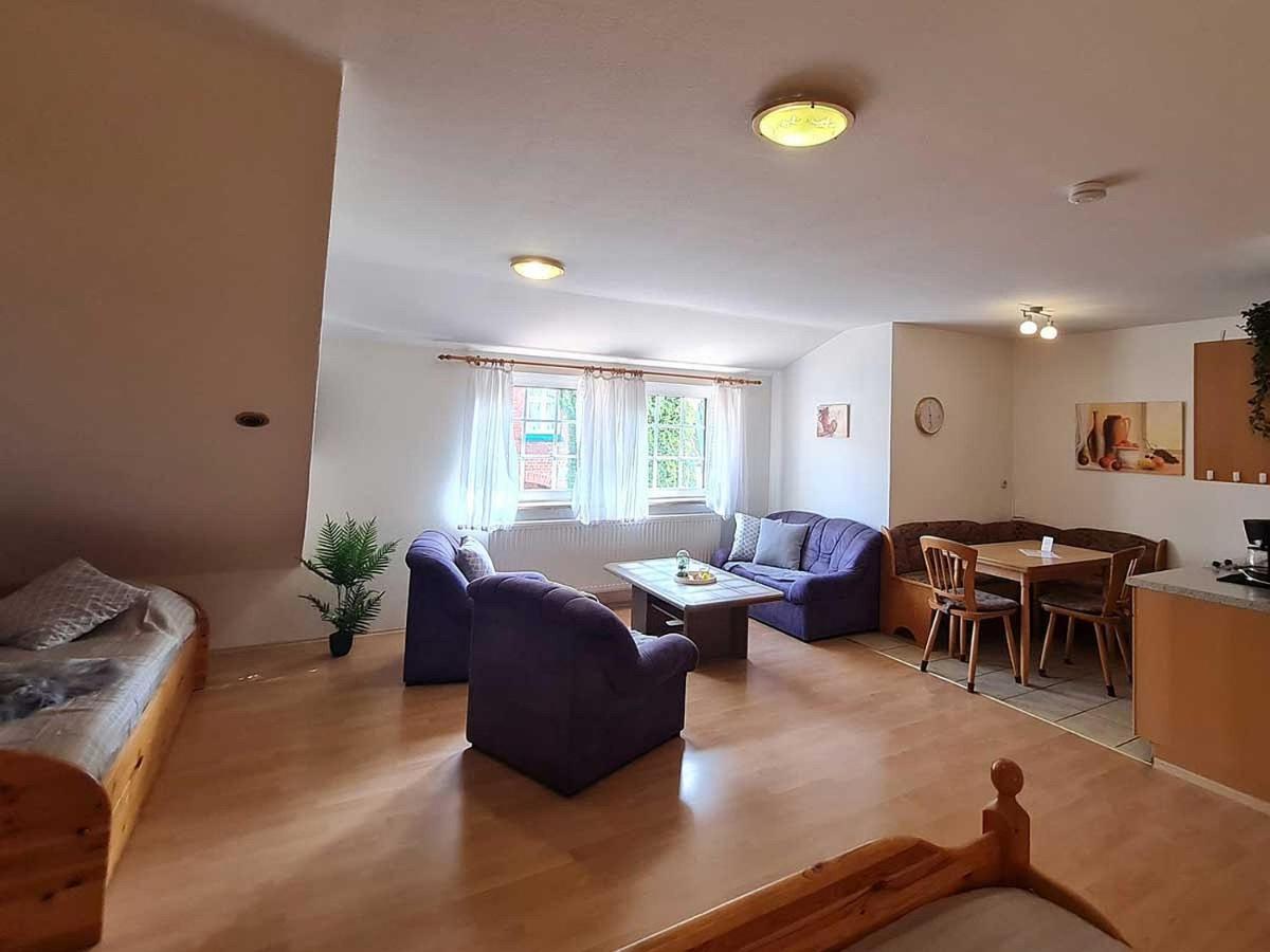 Pension & Ferienhof Gluess Lunzen Екстериор снимка